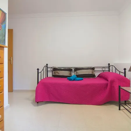 Apartamento Luminoso. Apartment *