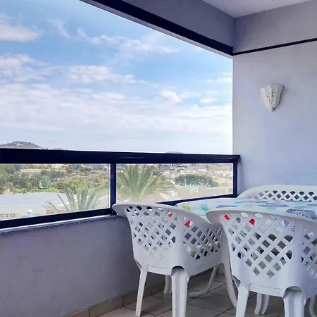 Apartamento Luminoso. *